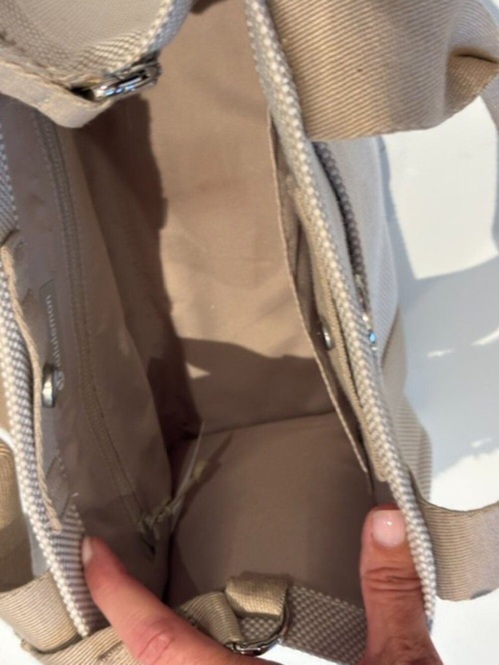 Lululemon Two-Tone Canvas Tote Bag Mini 4.5L - Picture 4 of 4